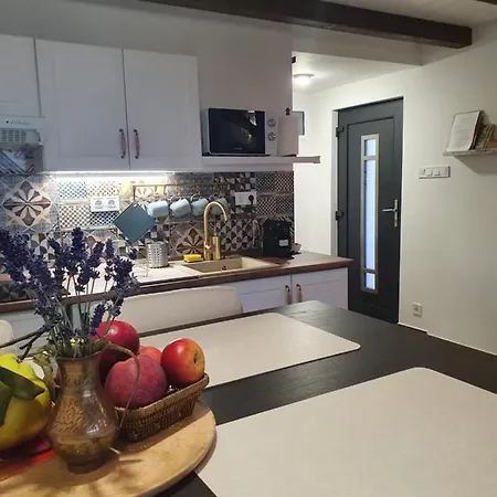 Апартаменти Eged *